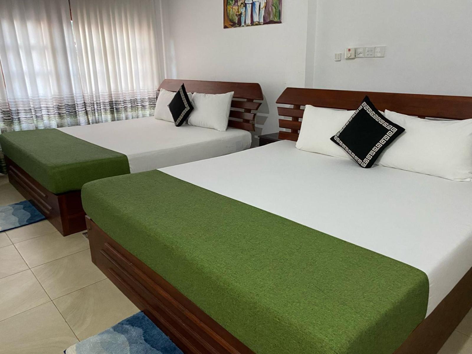 Why Not Palace Anuradhapura Exterior foto