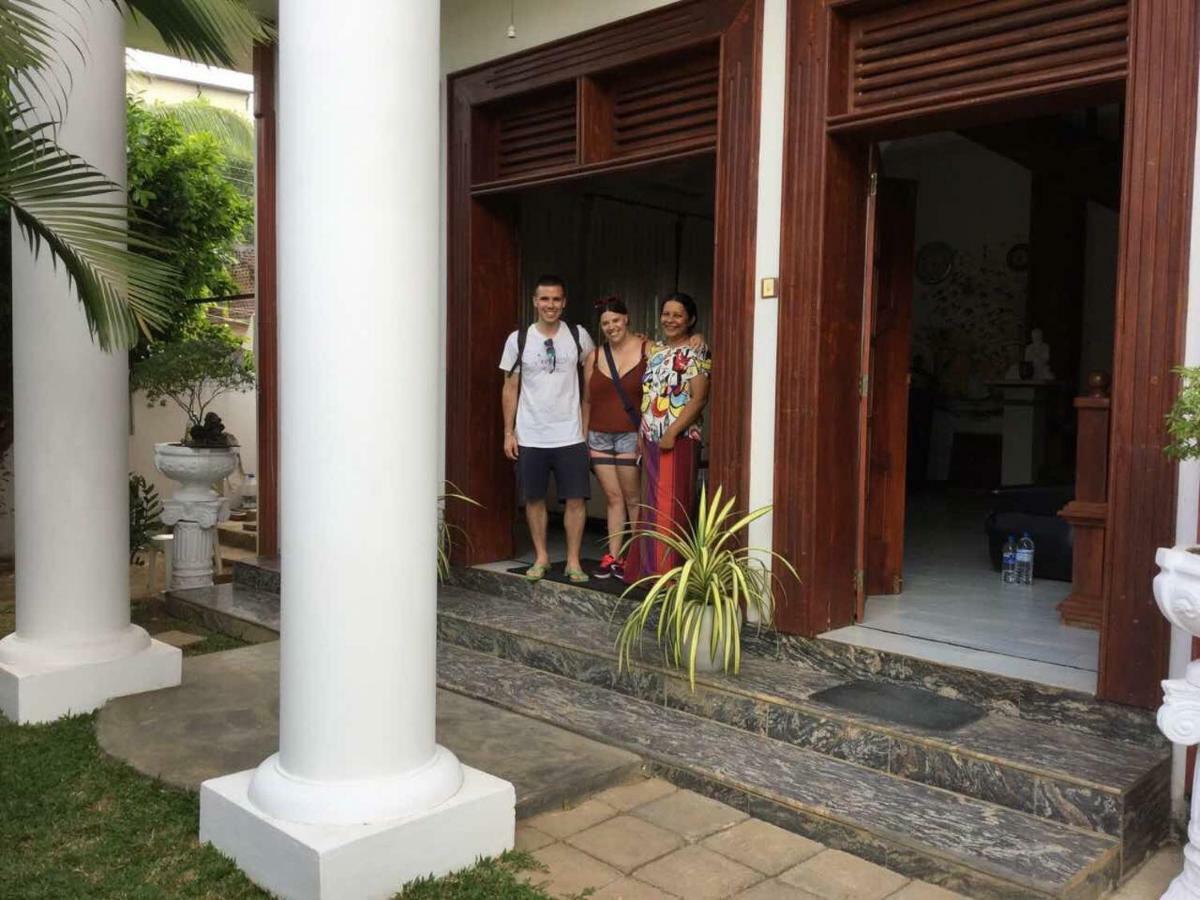 Why Not Palace Anuradhapura Exterior foto